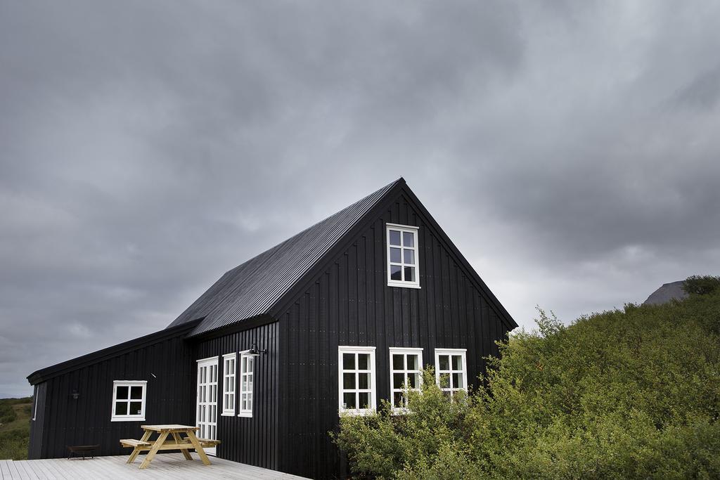 Black Timber House 博尔加内斯 外观 照片